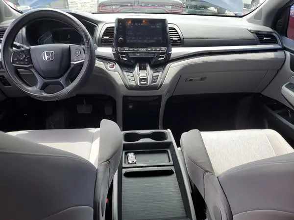 5FNRL6H56JB106957 2018 HONDA ODYSSEY - Image 8