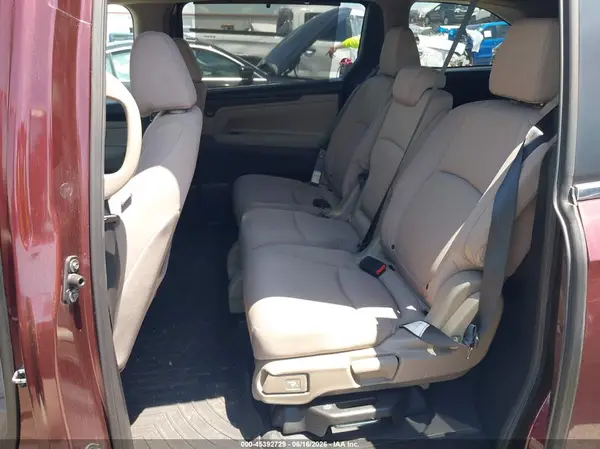5FNRL6H56JB110006 2018 HONDA ODYSSEY - Image 8