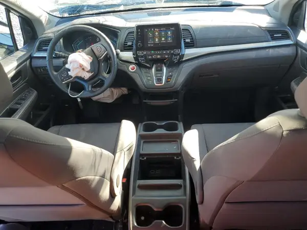 5FNRL6H56KB097355 2019 HONDA ODYSSEY - Image 8