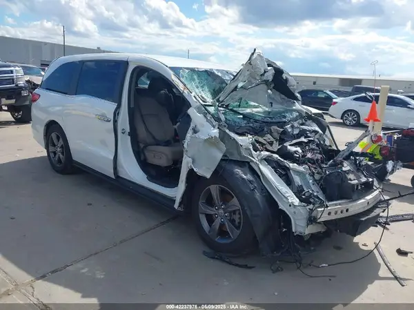 5FNRL6H56NB053487 2022 HONDA ODYSSEY - Image 1