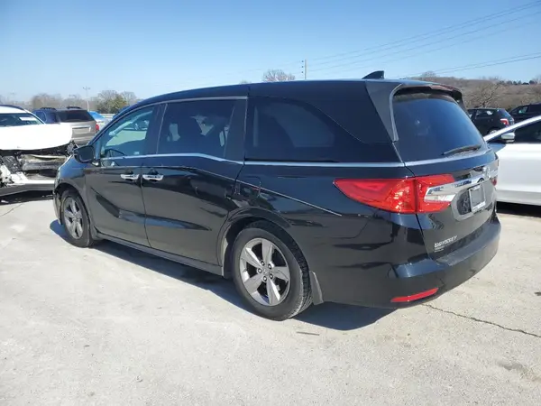 5FNRL6H57JB086847 2018 HONDA ODYSSEY - Image 2