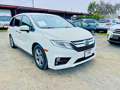 5FNRL6H57JB094348 2018 HONDA ODYSSEY