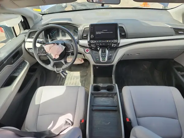 5FNRL6H57JB108703 2018 HONDA ODYSSEY - Image 8