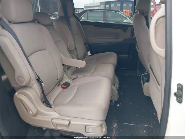 5FNRL6H57KB023796 2019 HONDA ODYSSEY - Image 8