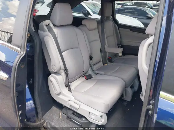 5FNRL6H57KB059682 2019 HONDA ODYSSEY - Image 8