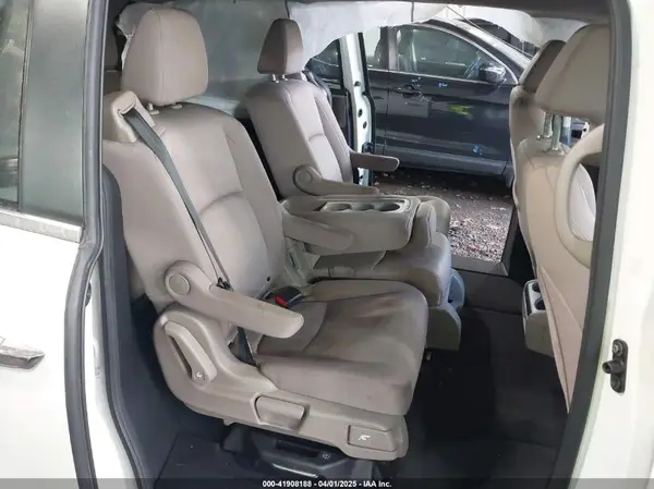5FNRL6H57KB087739 2019 HONDA ODYSSEY - Image 8