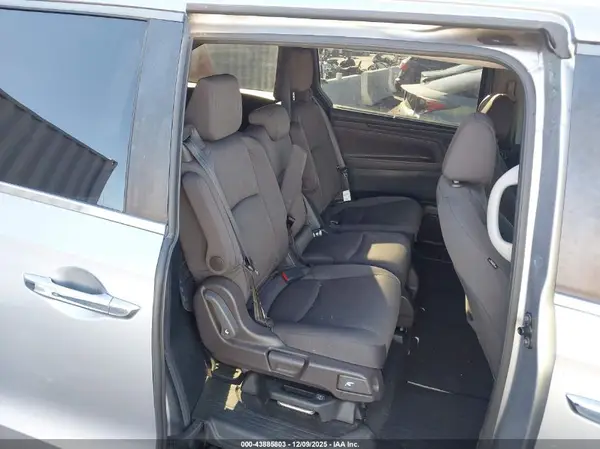 5FNRL6H57NB009448 2022 HONDA ODYSSEY - Image 8