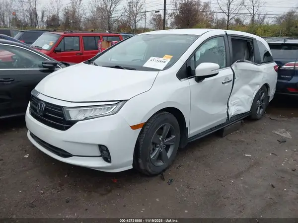 5FNRL6H57NB033264 2022 HONDA ODYSSEY - Image 2