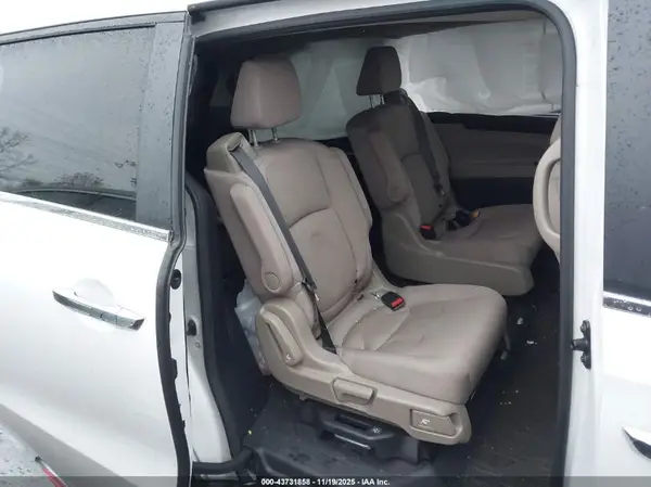 5FNRL6H57NB033264 2022 HONDA ODYSSEY - Image 8
