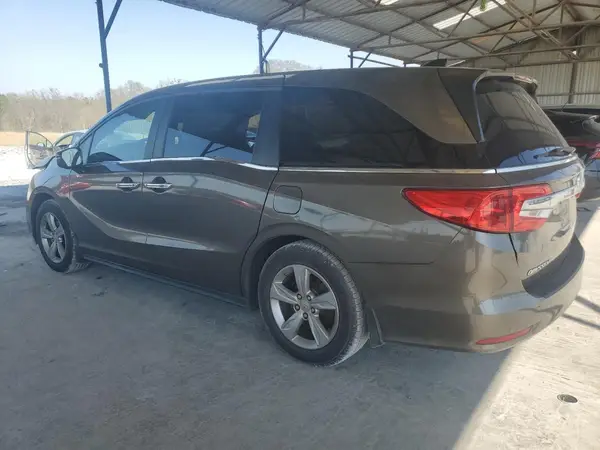5FNRL6H58JB032862 2018 HONDA ODYSSEY - Image 2