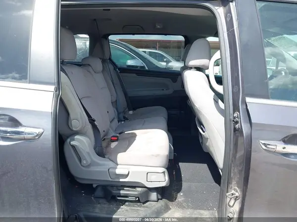 5FNRL6H58JB033171 2018 HONDA ODYSSEY - Image 8