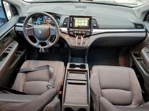 5FNRL6H58JB038922 2018 HONDA ODYSSEY - Image 8