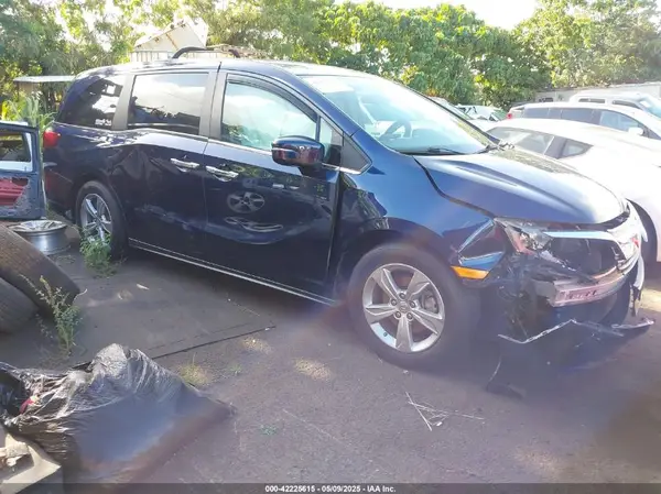 5FNRL6H58JB048835 2018 HONDA ODYSSEY - Image 1