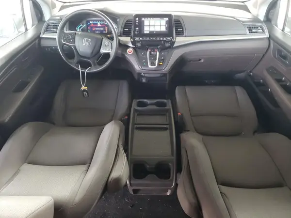 5FNRL6H58JB072505 2018 HONDA ODYSSEY - Image 8