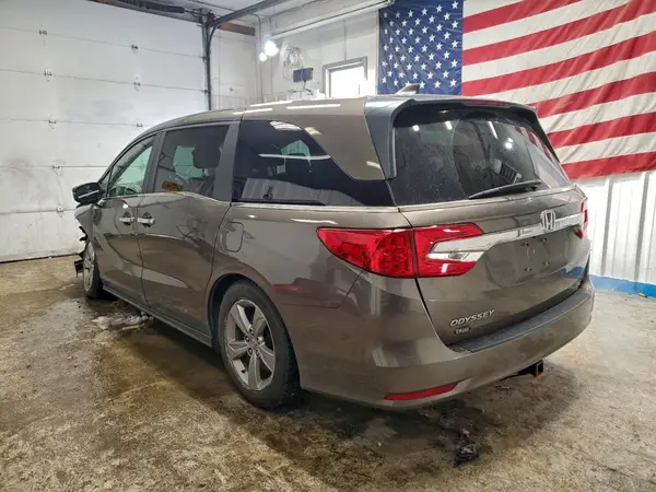 5FNRL6H58JB089353 2018 HONDA ODYSSEY - Image 2