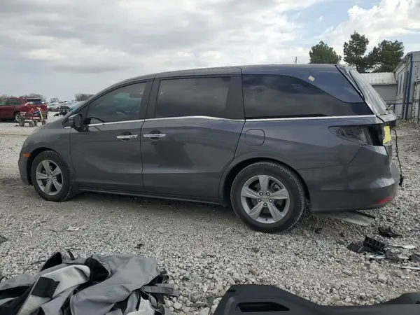 5FNRL6H58JB091569 2018 HONDA ODYSSEY - Image 2