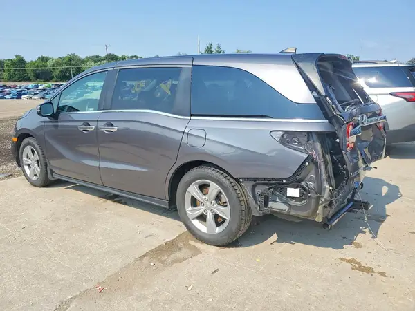 5FNRL6H58JB091572 2018 HONDA ODYSSEY - Image 2