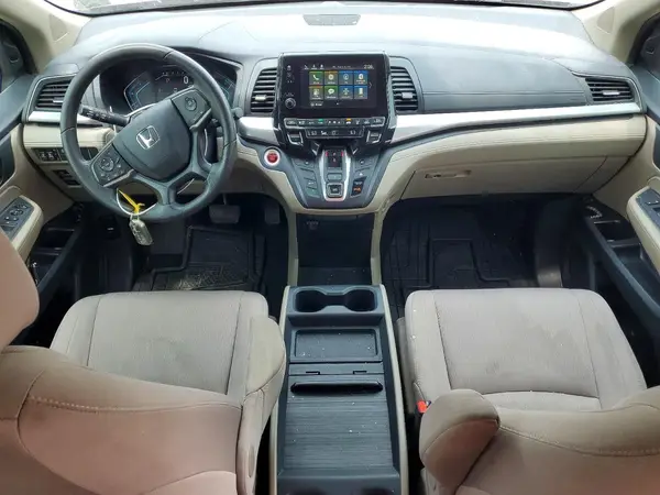 5FNRL6H58JB097274 2018 HONDA ODYSSEY - Image 8