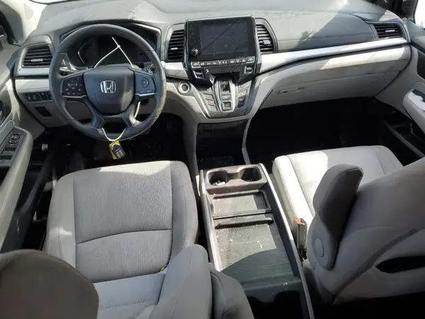 5FNRL6H58JB105115 2018 HONDA ODYSSEY - Image 8