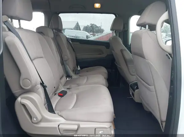 5FNRL6H58LB070322 2020 HONDA ODYSSEY - Image 8
