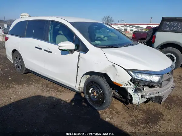 5FNRL6H58NB033242 2022 HONDA ODYSSEY - Image 1
