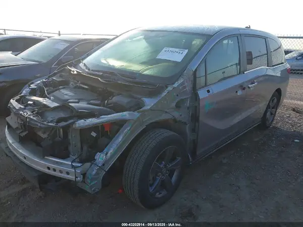 5FNRL6H58RB012008 2024 HONDA ODYSSEY - Image 2