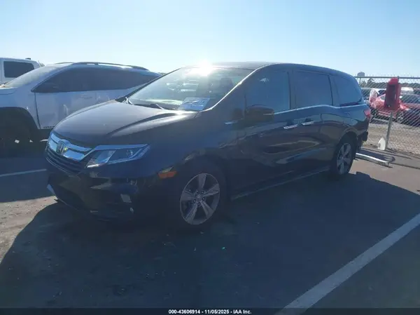5FNRL6H59JB045121 2018 HONDA ODYSSEY - Image 2