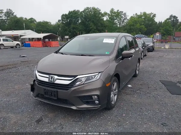 5FNRL6H59JB049346 2018 HONDA ODYSSEY - Image 2