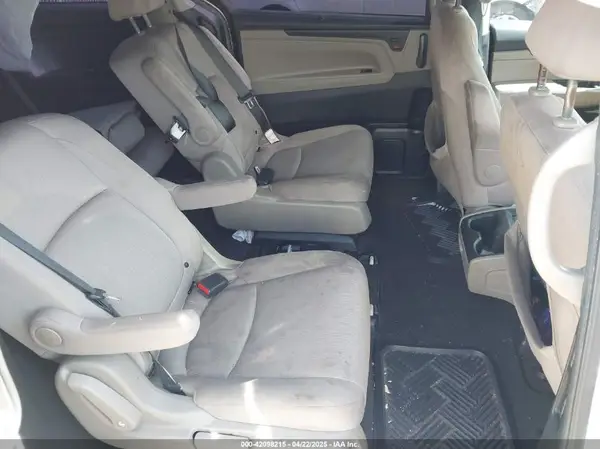 5FNRL6H59JB080113 2018 HONDA ODYSSEY - Image 8
