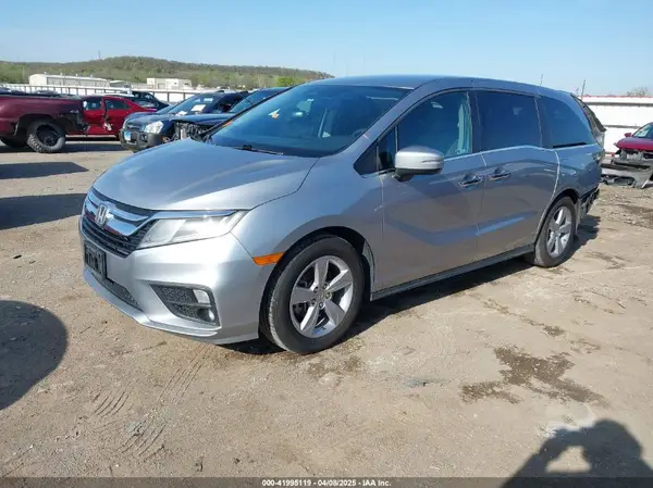5FNRL6H59KB001878 2019 HONDA ODYSSEY - Image 2