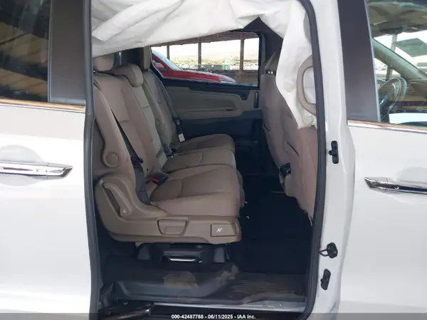 5FNRL6H59NB045593 2022 HONDA ODYSSEY - Image 8