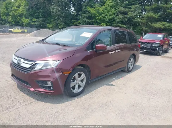 5FNRL6H5XJB029123 2018 HONDA ODYSSEY - Image 2