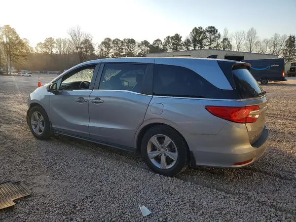 5FNRL6H5XJB095641 2018 HONDA ODYSSEY - Image 2