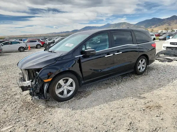 5FNRL6H5XJB100126 2018 HONDA ODYSSEY - Image 1