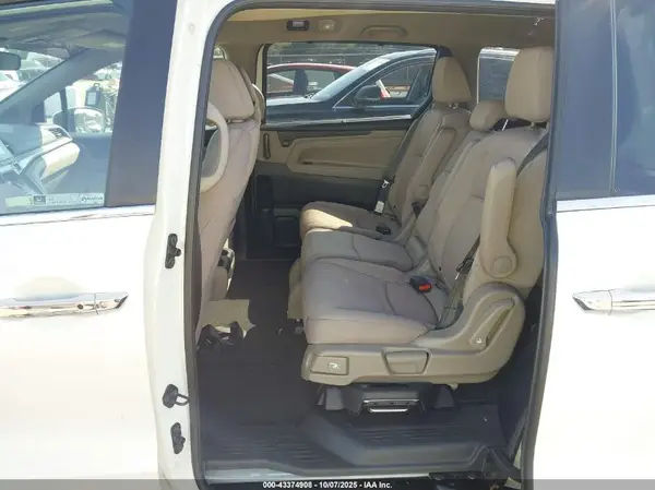 5FNRL6H5XKB002697 2019 HONDA ODYSSEY - Image 8