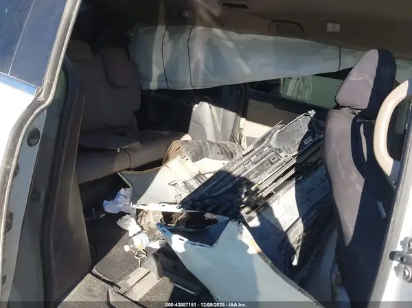 5FNRL6H5XKB047221 2019 HONDA ODYSSEY - Image 8