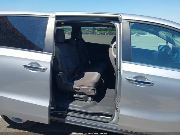 5FNRL6H5XKB100998 2019 HONDA ODYSSEY - Image 8