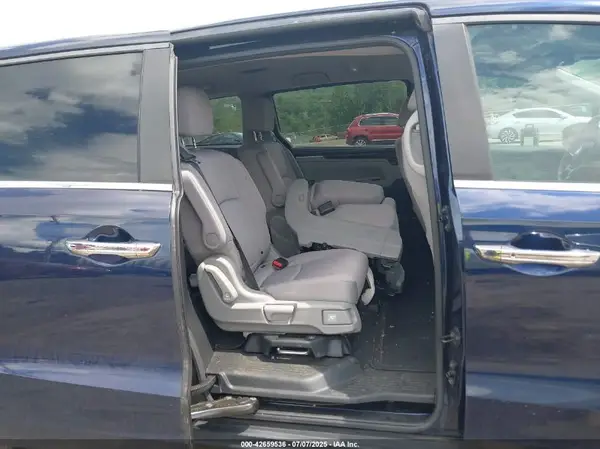 5FNRL6H5XKB111810 2019 HONDA ODYSSEY - Image 8
