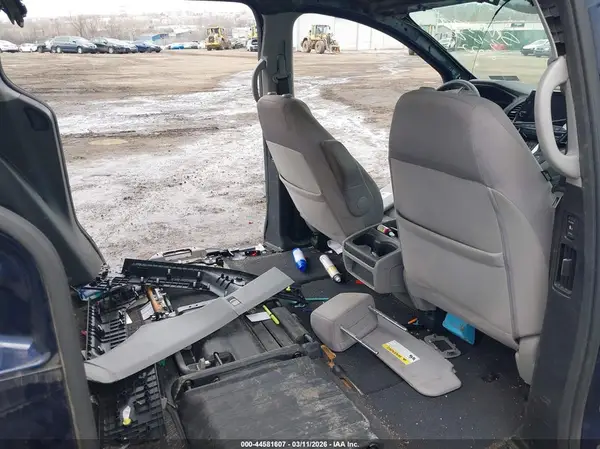 5FNRL6H5XNB025577 2022 HONDA ODYSSEY - Image 8
