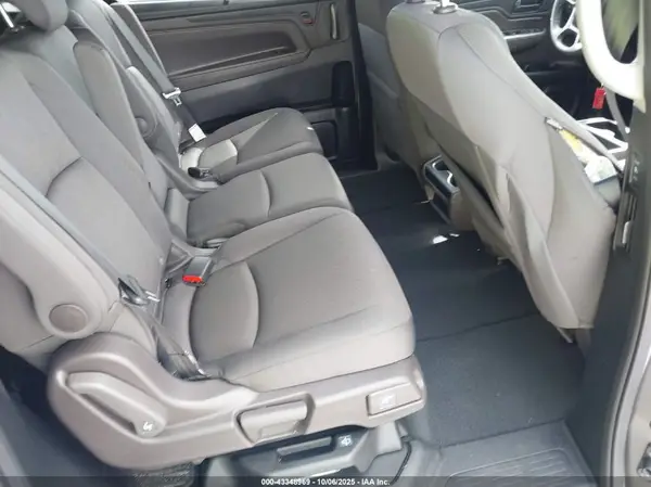 5FNRL6H5XNB031024 2022 HONDA ODYSSEY - Image 8