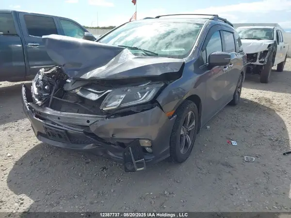 5FNRL6H60JB503993 2018 HONDA ODYSSEY - Image 2