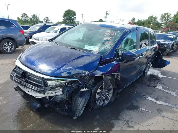 5FNRL6H60PB035093 2023 HONDA ODYSSEY - Image 2