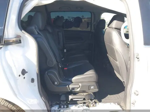 5FNRL6H60PB037880 2023 HONDA ODYSSEY - Image 8