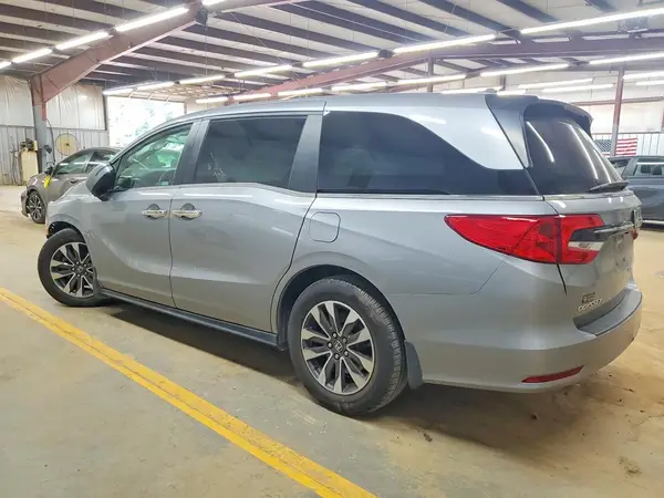 5FNRL6H60PB061466 2023 HONDA ODYSSEY - Image 2
