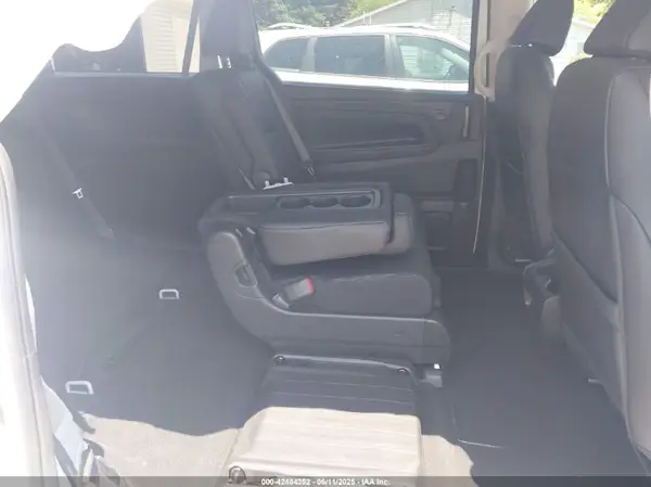 5FNRL6H60SB055644 2025 HONDA ODYSSEY - Image 8