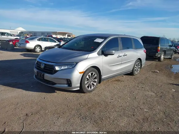 5FNRL6H61PB070886 2023 HONDA ODYSSEY - Image 2