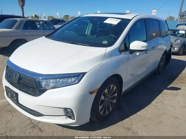 5FNRL6H61PB073478 2023 HONDA ODYSSEY - Image 2
