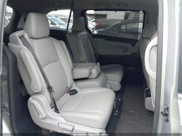 5FNRL6H61RB044727 2024 HONDA ODYSSEY - Image 8