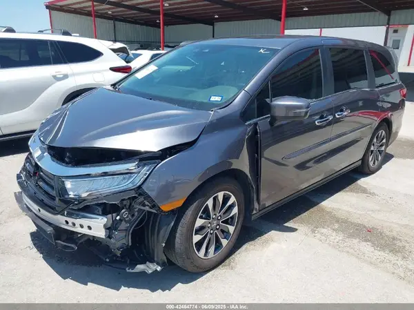 5FNRL6H61RB047000 2024 HONDA ODYSSEY - Image 2