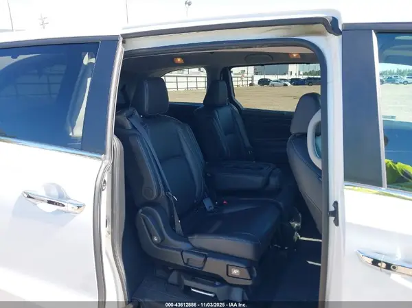 5FNRL6H61RB048292 2024 HONDA ODYSSEY - Image 8